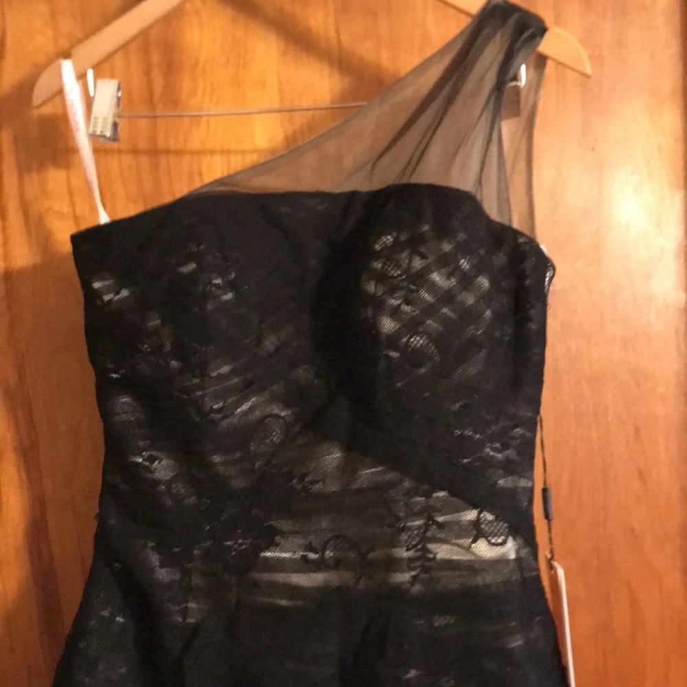 JJ’s One-Shoulder Ruched Sheath Dress - Picture 7 of 10